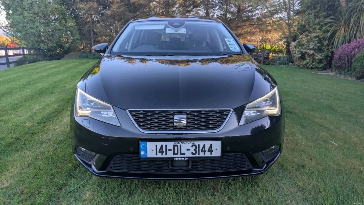 Seat Leon 1.6 TDI SE DSG (low miles) - Image 3