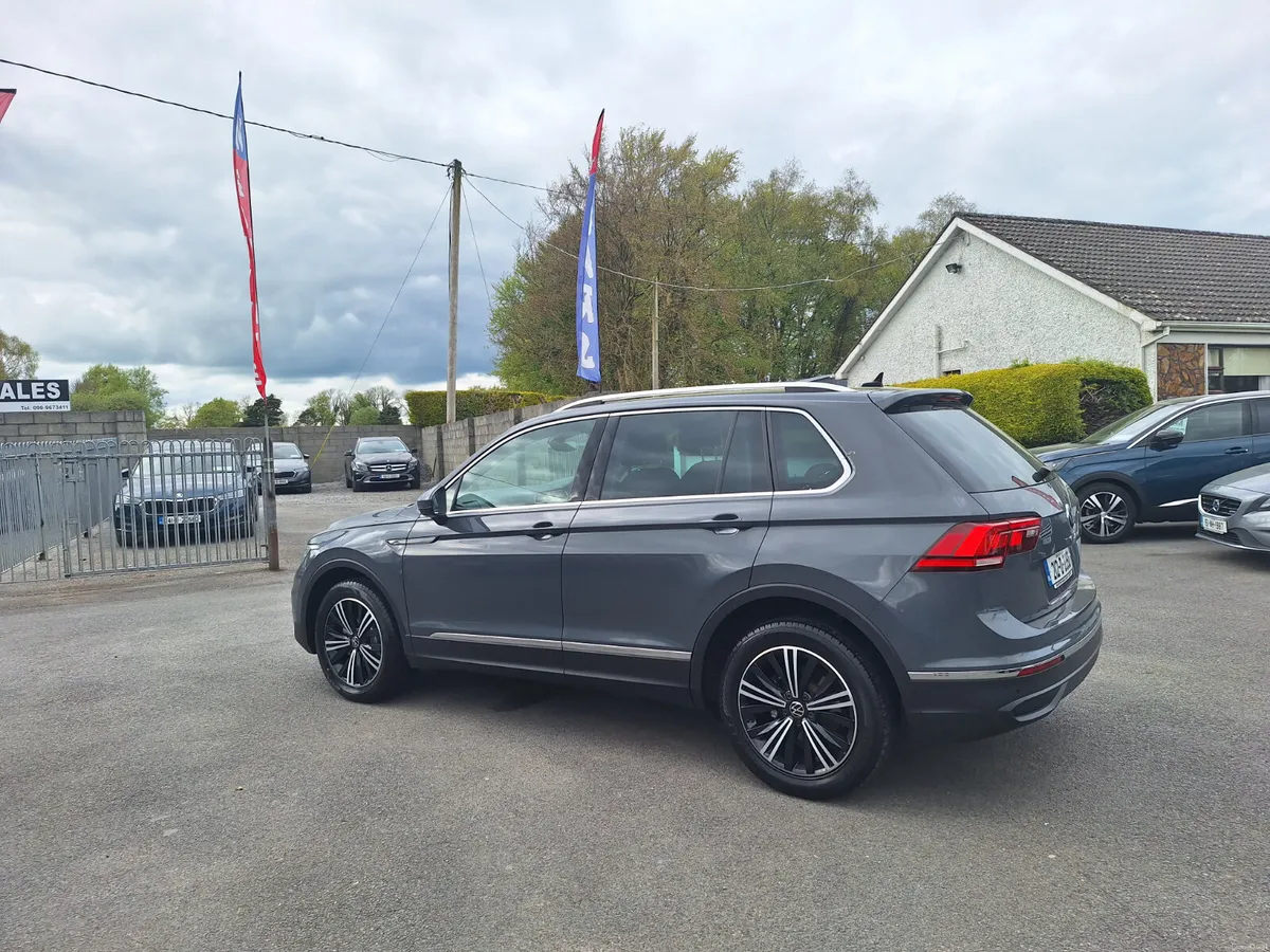 Tiguan 2.0 TDI *High Spec/Camera/Sat Nav/Immaculat - Image 4