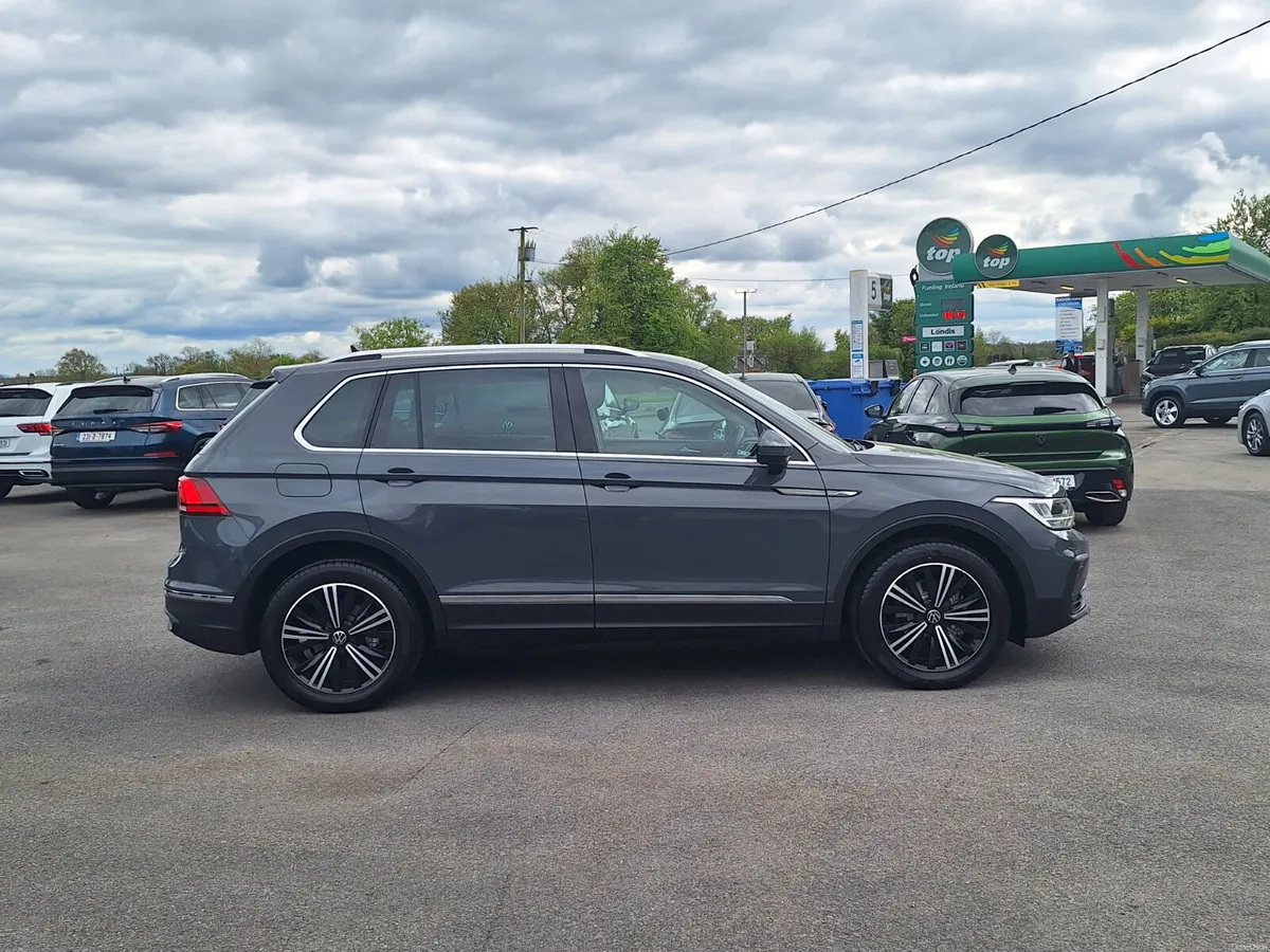 Tiguan 2.0 TDI *High Spec/Camera/Sat Nav/Immaculat - Image 2