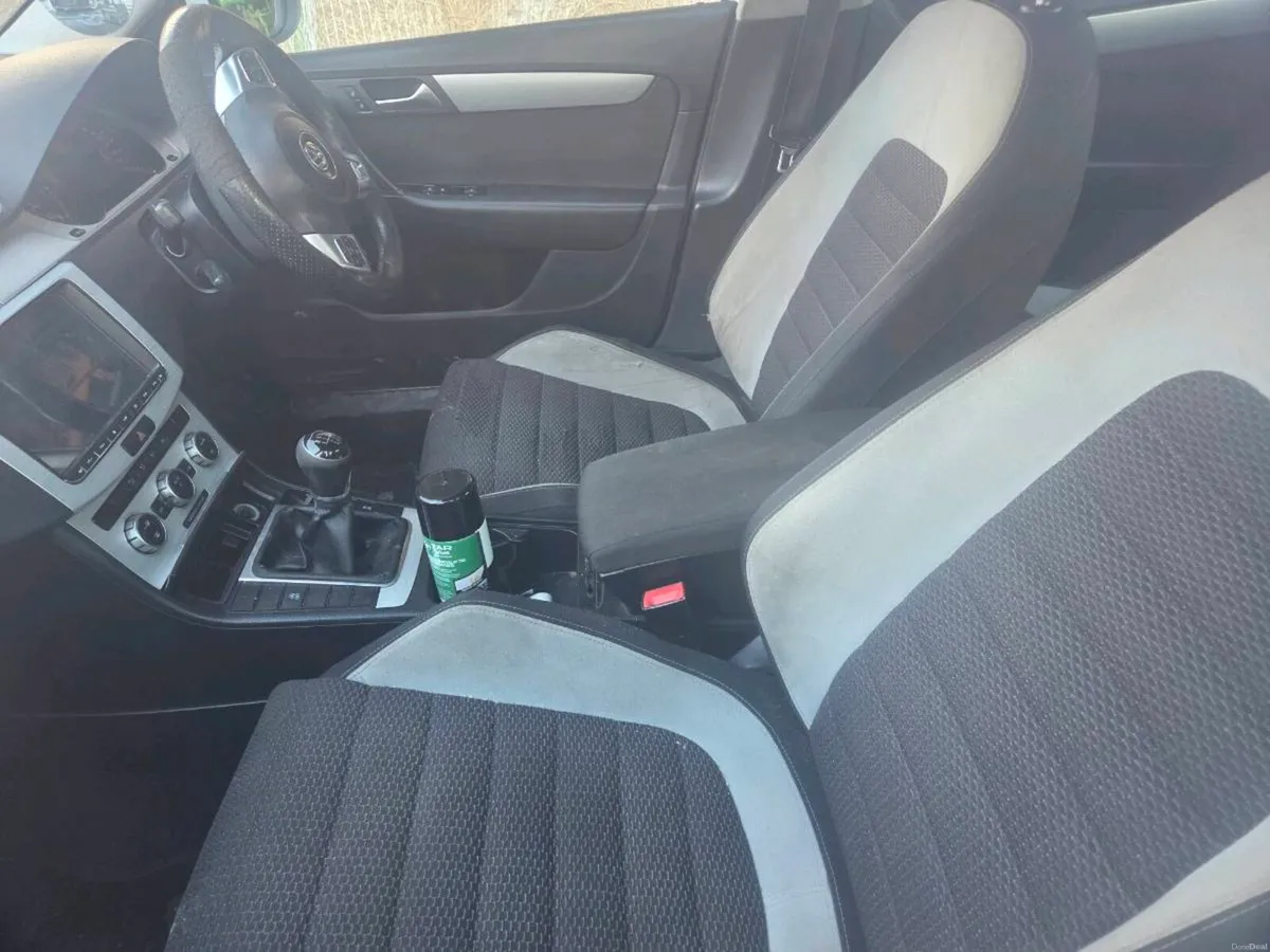 Volkswagon passat R line - Image 2
