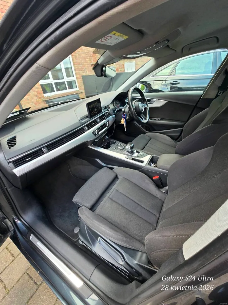 Audi A4 automatic 2.0 TDI ultra - Image 4