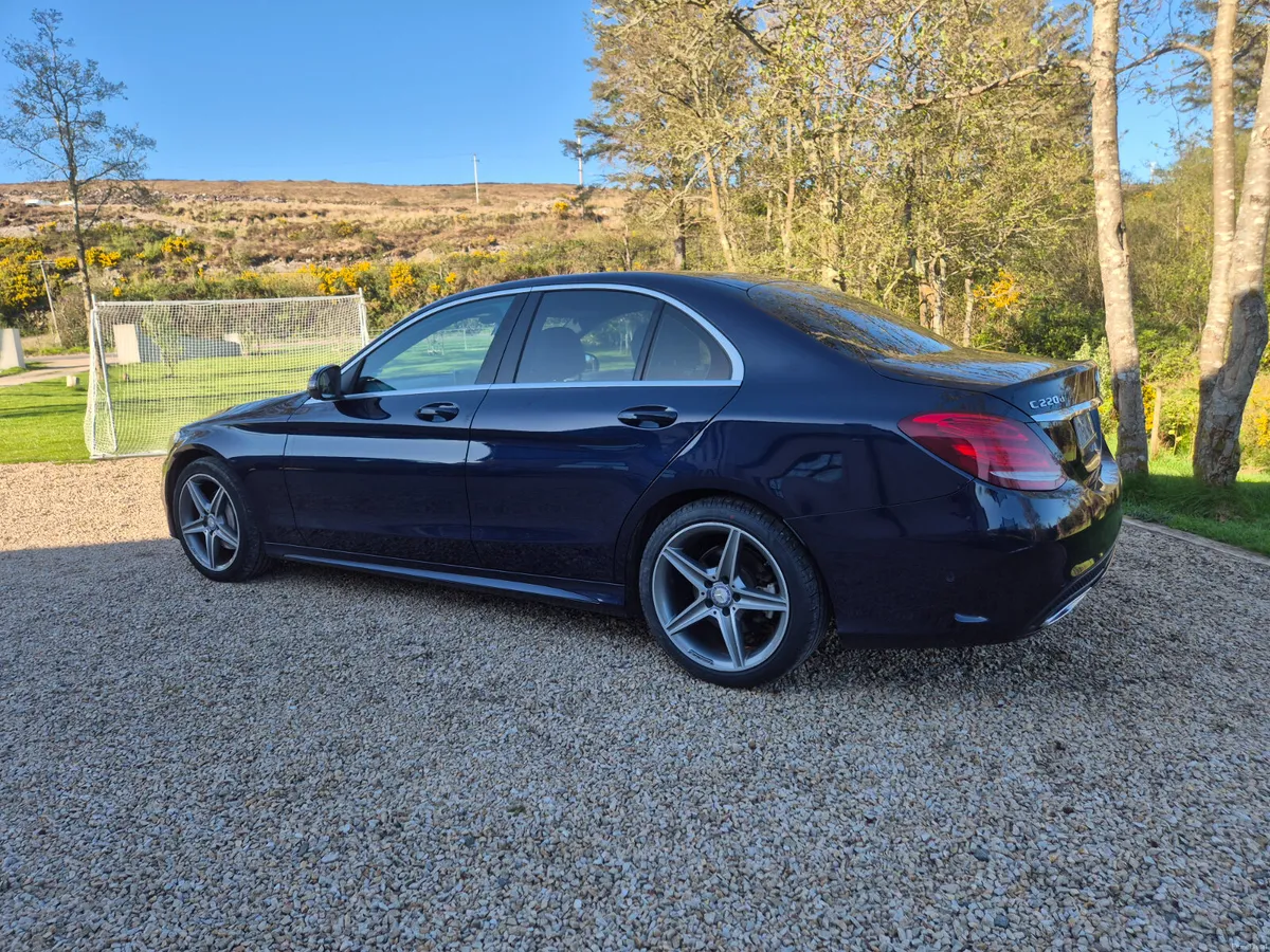 Mercedes-Benz C-Class 2017 - Image 6