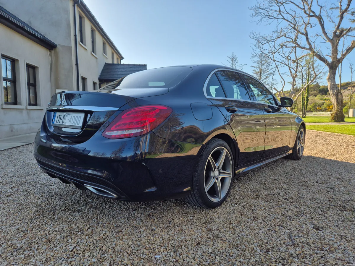 Mercedes-Benz C-Class 2017 - Image 4