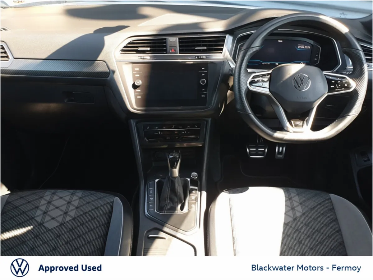 Volkswagen Tiguan Allspace 2.0TDI 150BHP R-LINE AU - Image 3