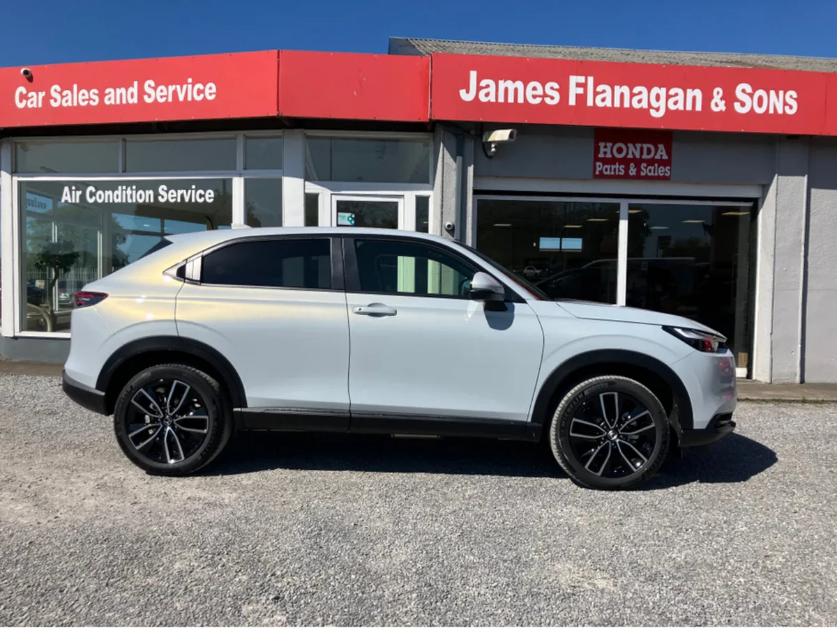 Honda HR-V E:HEV ELEGANCE - Image 4