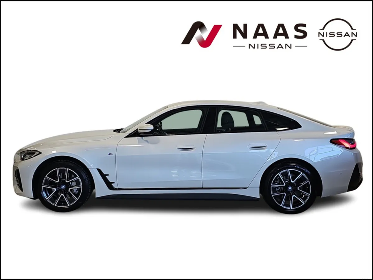 BMW i4 EDRIVE40 M SPORT - Image 3