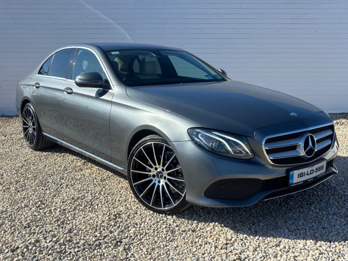 Mercedes-Benz E-Class 220 D AVANTGARDE 4DR AUTO - Image 1