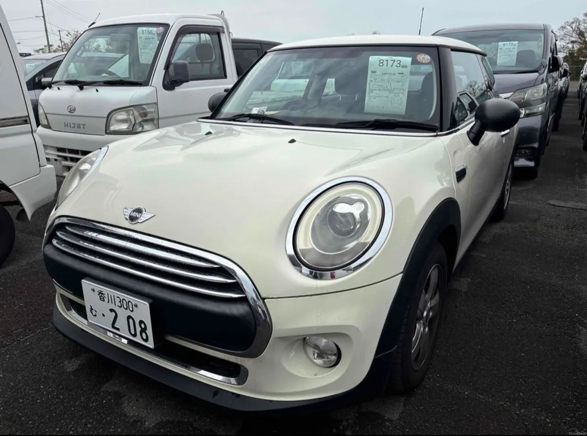 2017 Mini cooper 1.2 Petrol - Automatic + Low KM! - Image 1