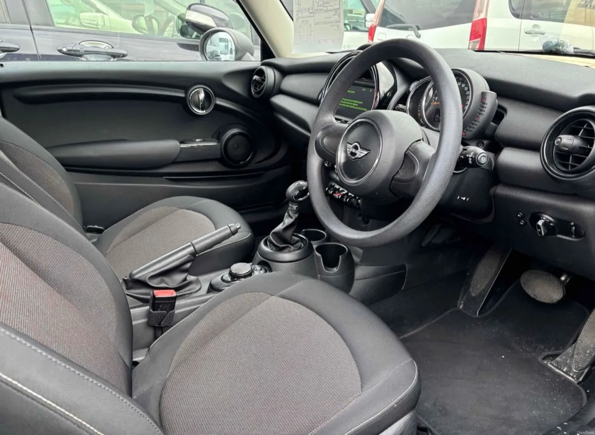 2017 Mini cooper 1.2 Petrol - Automatic + Low KM! - Image 3