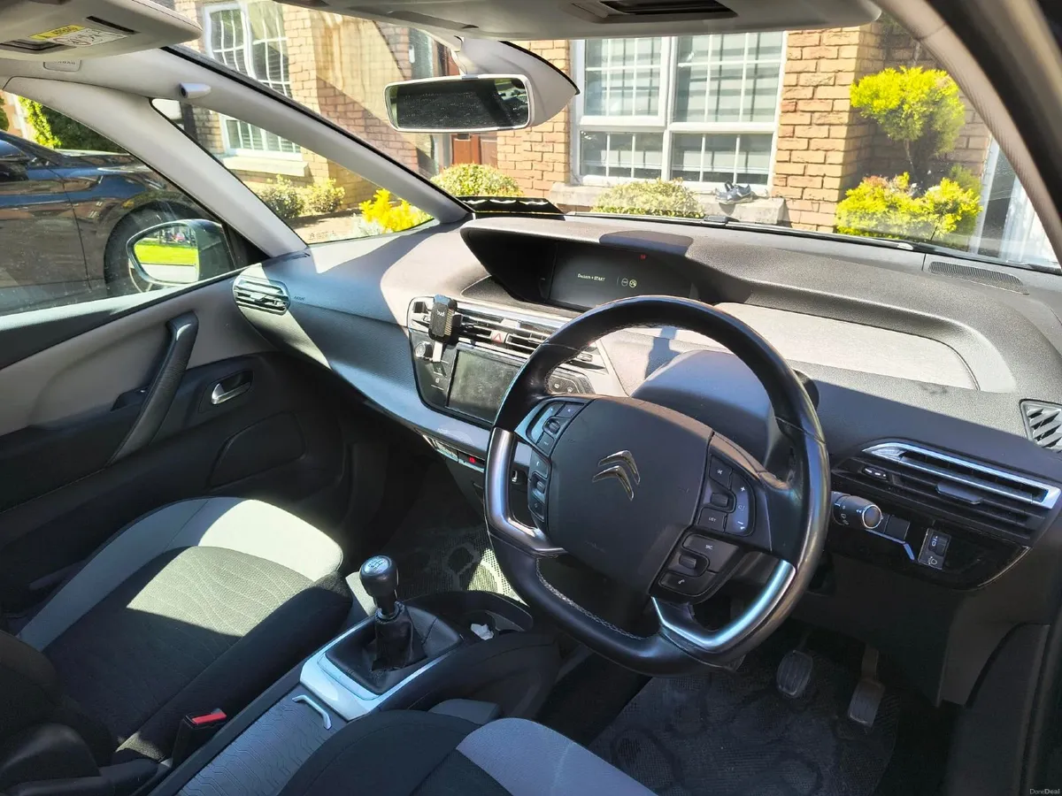 NCT  to May 2027  Citroen C4 Grand Picasso - Image 2