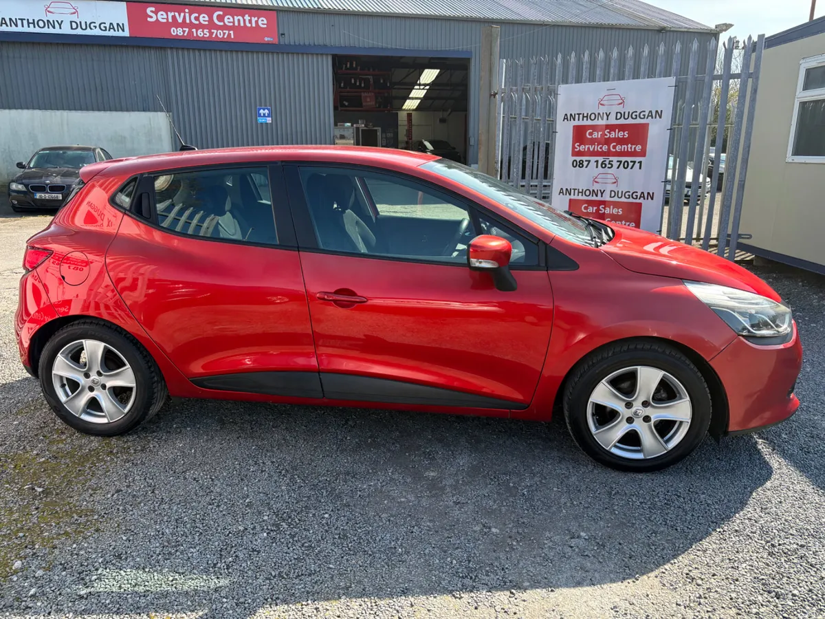 2015 Renault Clio 1.1 petrol - Image 2
