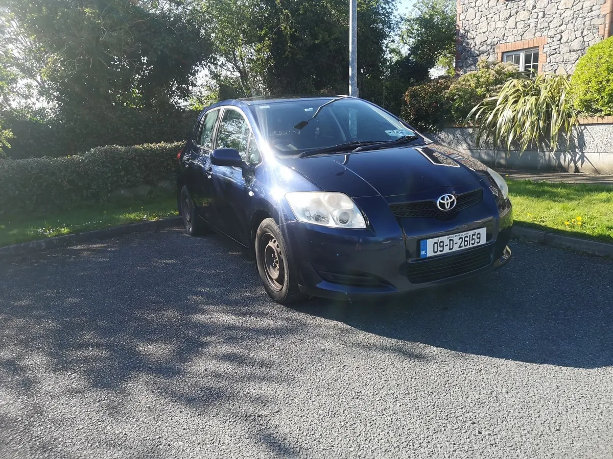 2009 Toyota Auris – Long NCT, Ideal First Car - Image 1