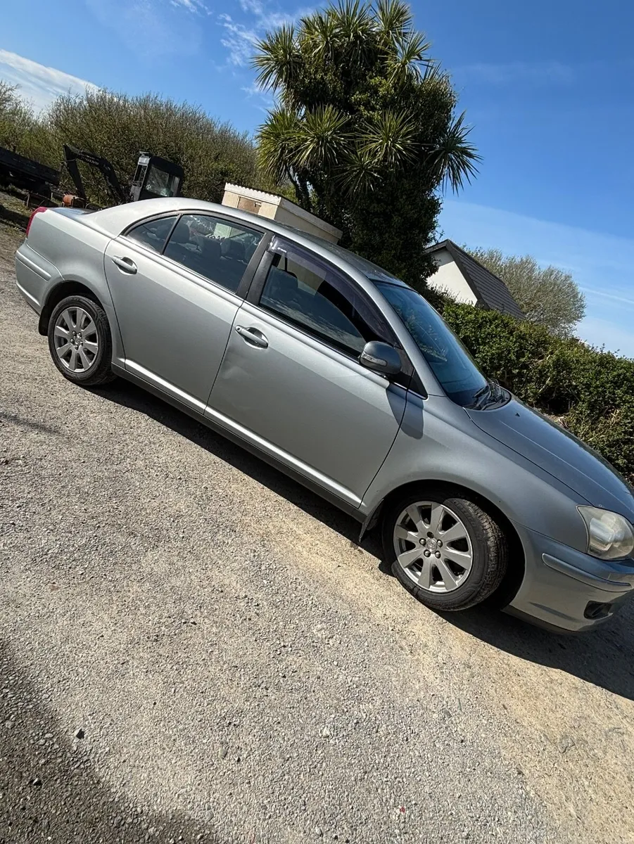 Toyota Avensis 2008 - Image 2