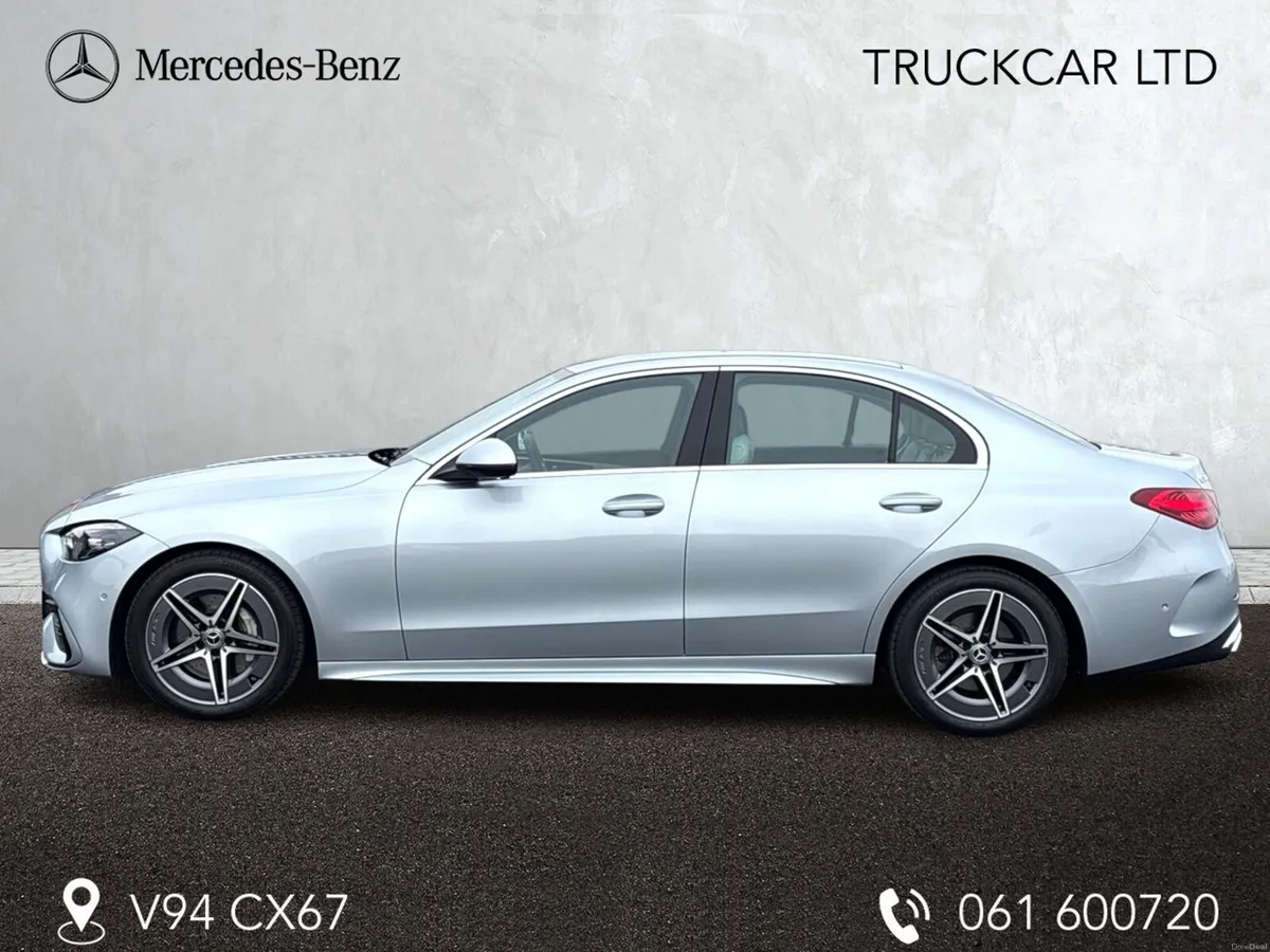 251 Mercedes-Benz C-Class AMG LINE PLUS 2.0D AUTO - Image 4