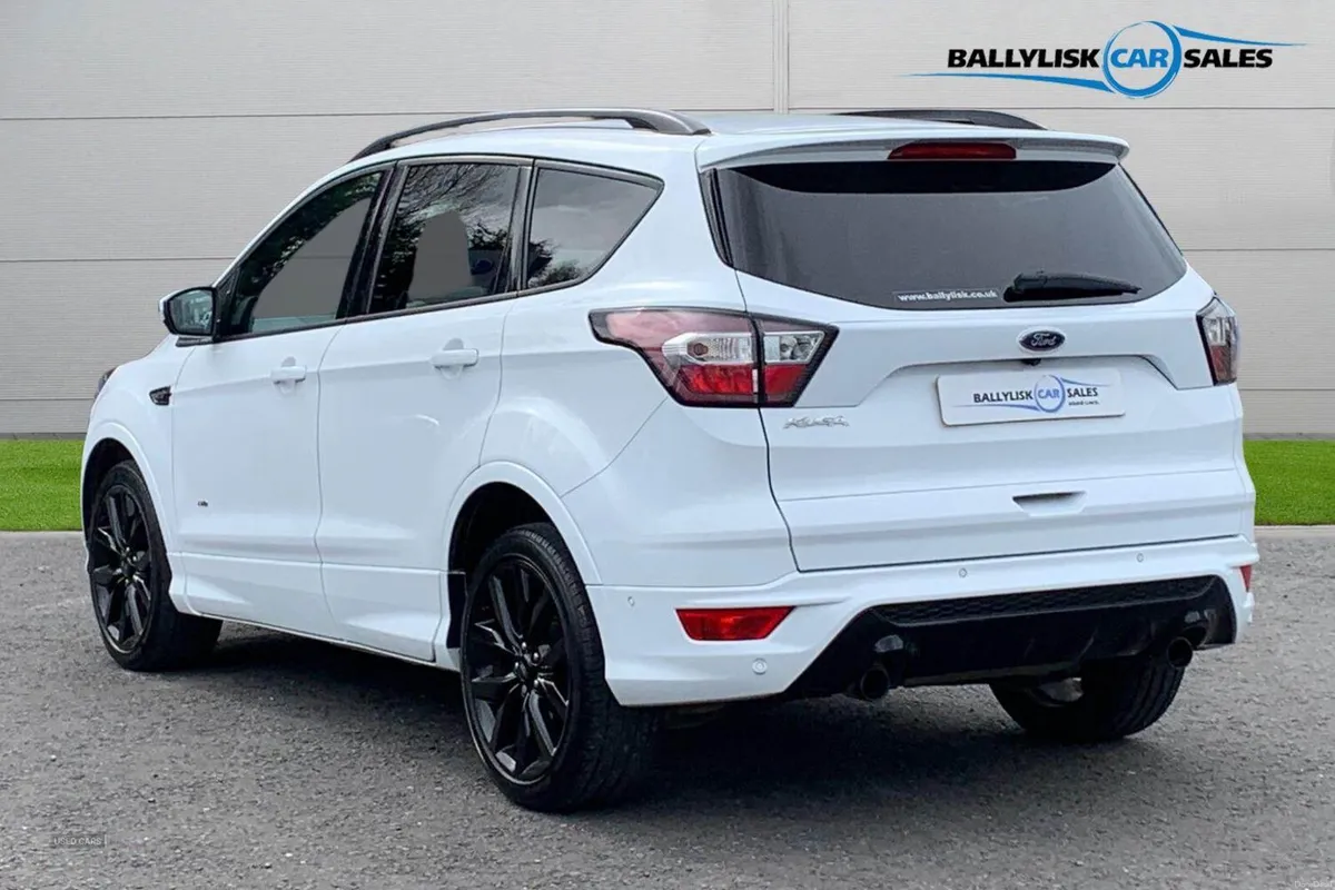 Ford Kuga 2.0 TDCi 180PS ST-Line X Auto AWD in Fro - Image 2