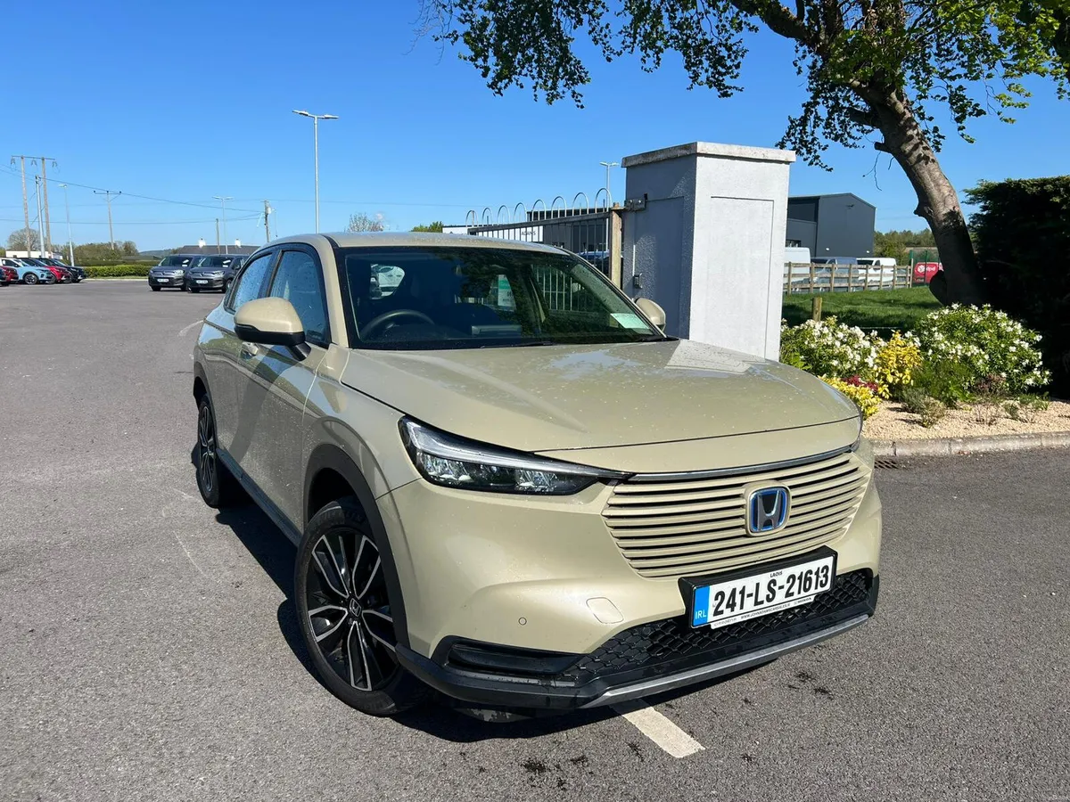Honda HR-V Elegance e:HEV 2024 - Image 1