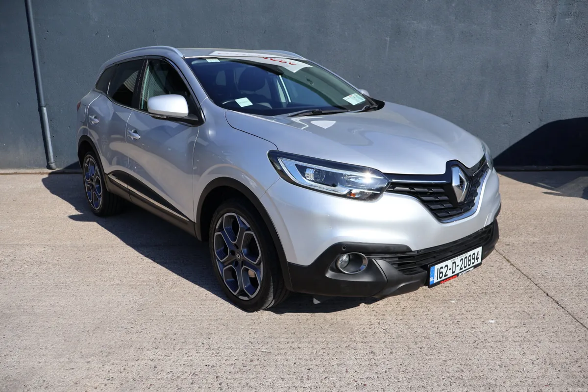 Renault Kadjar Dynamique S NAV Huge Spec Low Km's! - Image 3