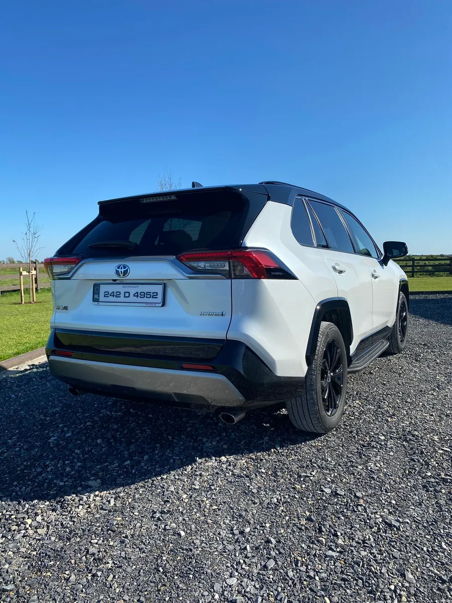 242 toyota Rav 4  Sport - Image 2
