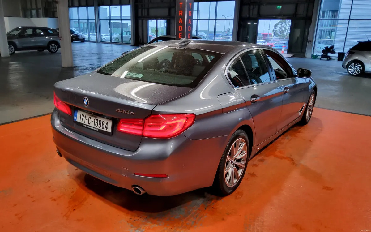 BMW 5-Series 2017 - Image 4