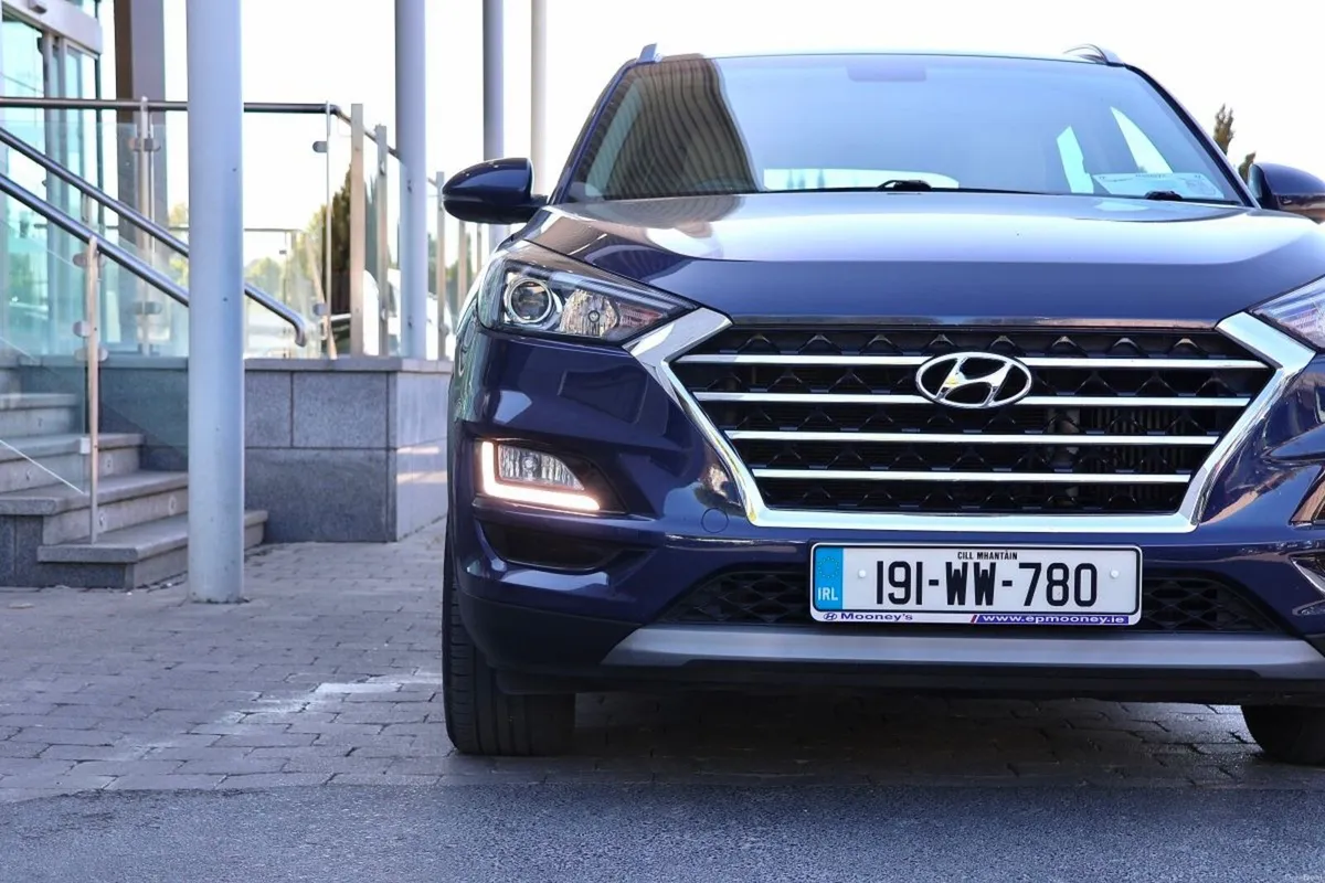 Hyundai Tucson 2WD Executive - Image 3