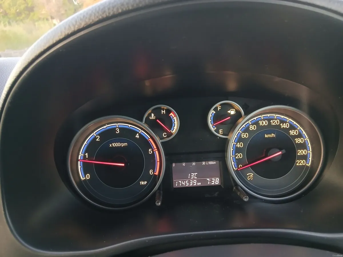 Suzuki SX4 2013 - Image 4