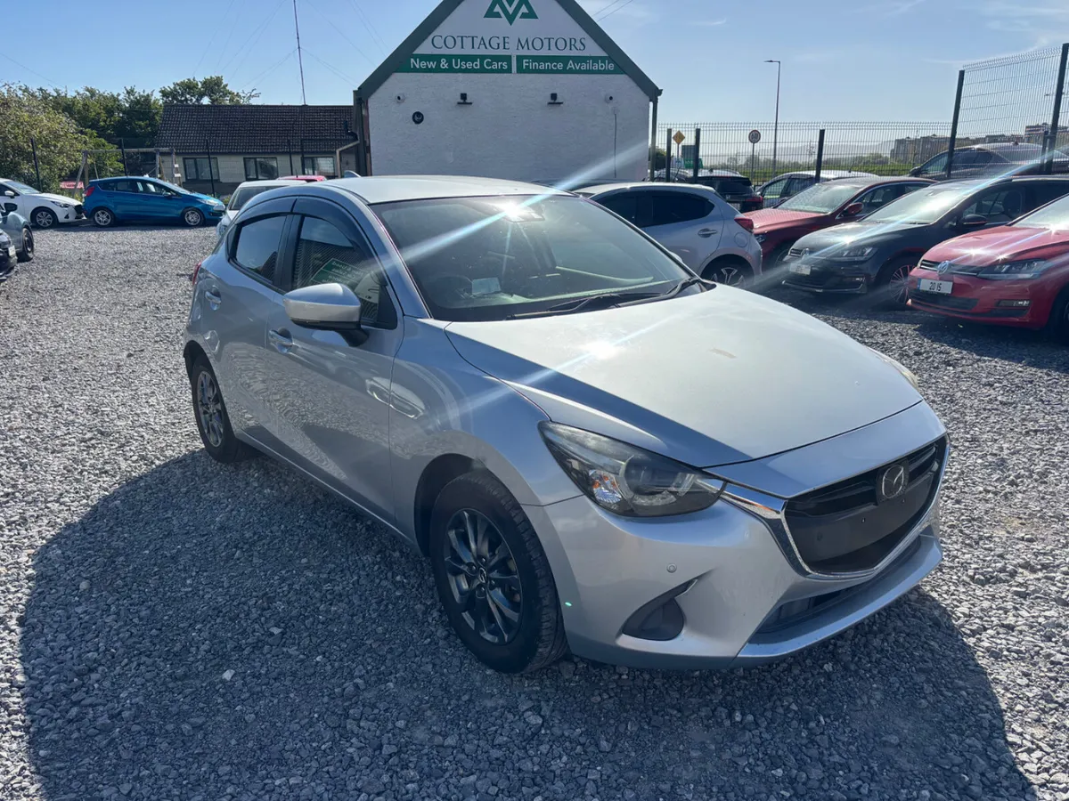 Mazda Demio - Image 2