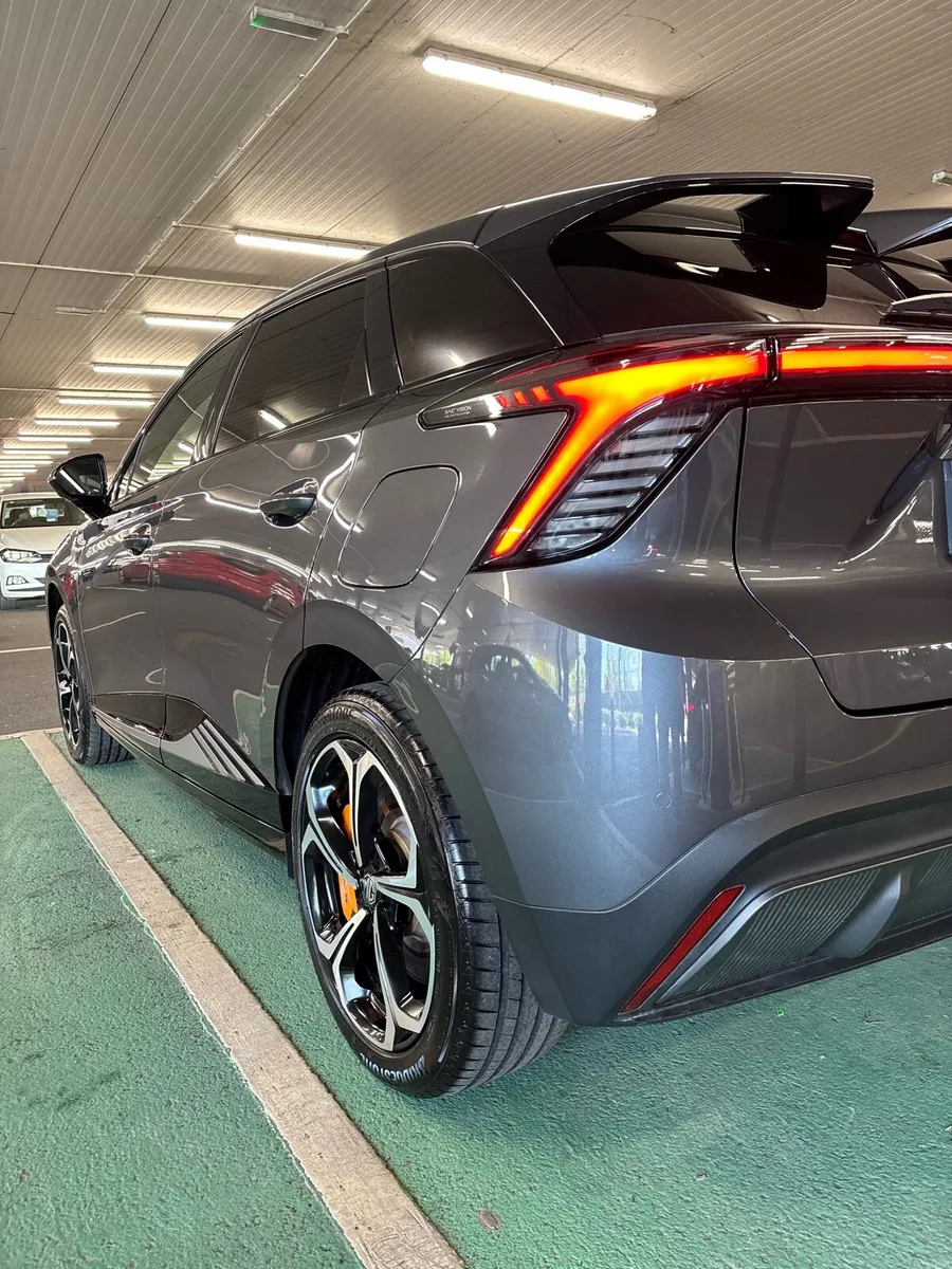 MG MG4 Xpower ❌435BHP❌AWD Dual Motor - Image 5