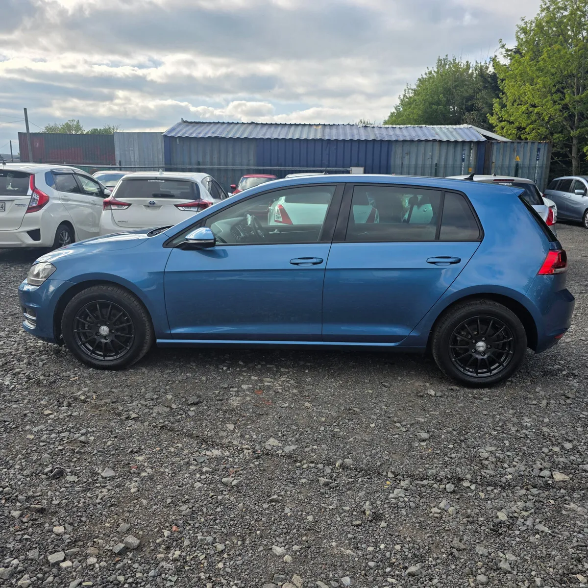 Volkswagen Golf 2017 Automatic - Image 6
