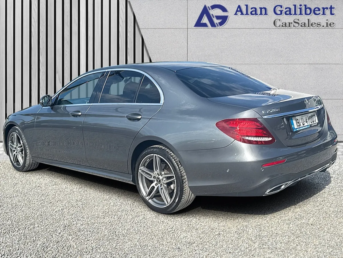Mercedes-Benz E-Class E220 D 4MATIC AMG LINE  AUTO - Image 2