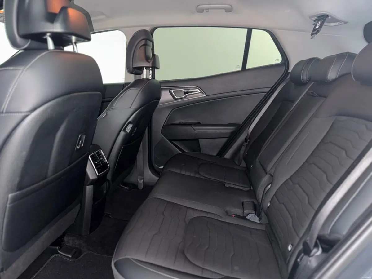Kia Sportage K3 Phev MY23 5DR Auto - Image 4