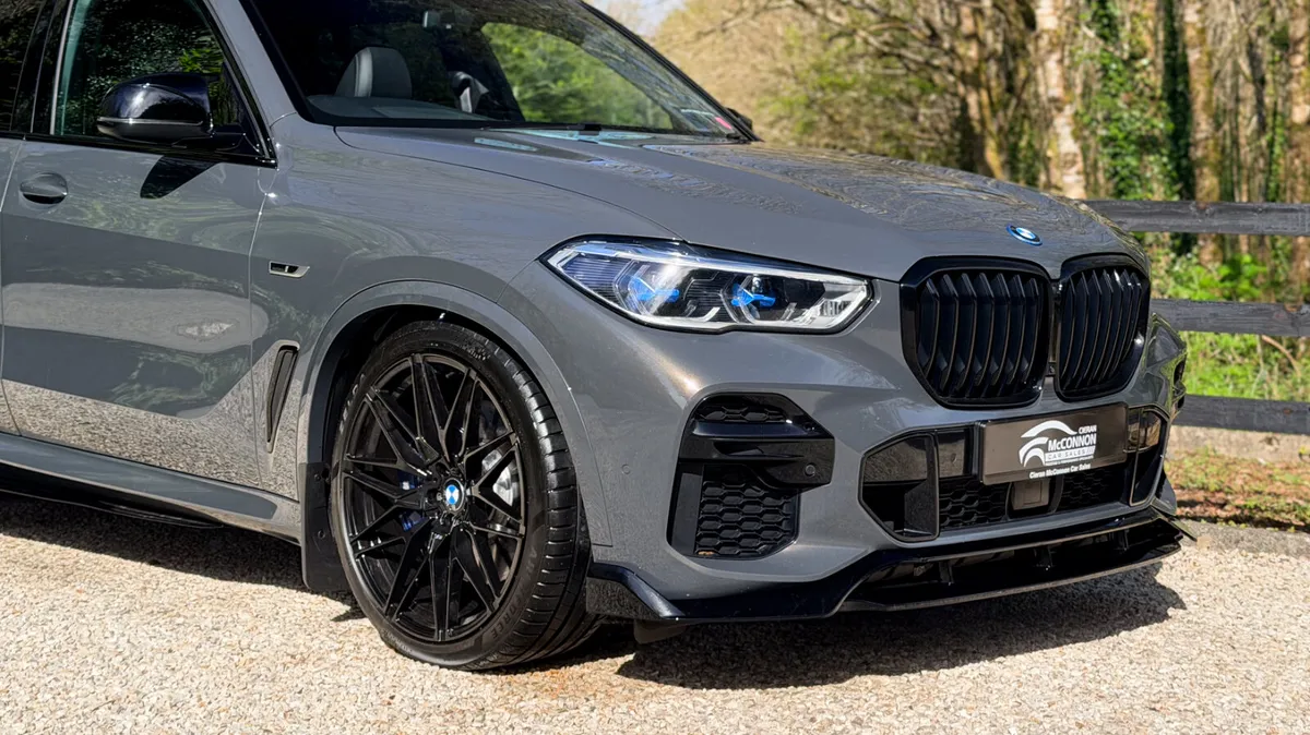 2023 (231) BMW X5 45E MSPORT PRO *€8K worth of fac - Image 2