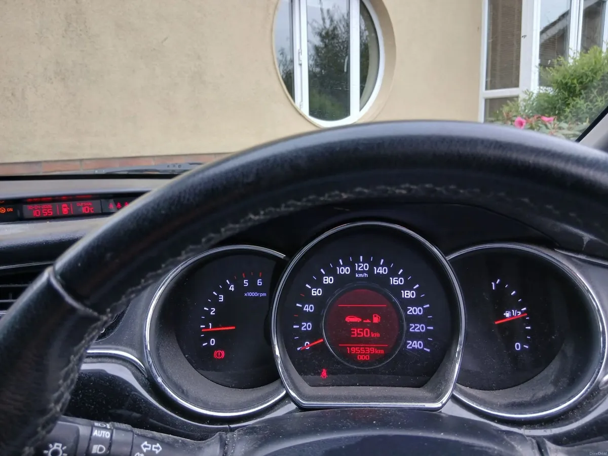 Kia Ceed 2017 - Image 2