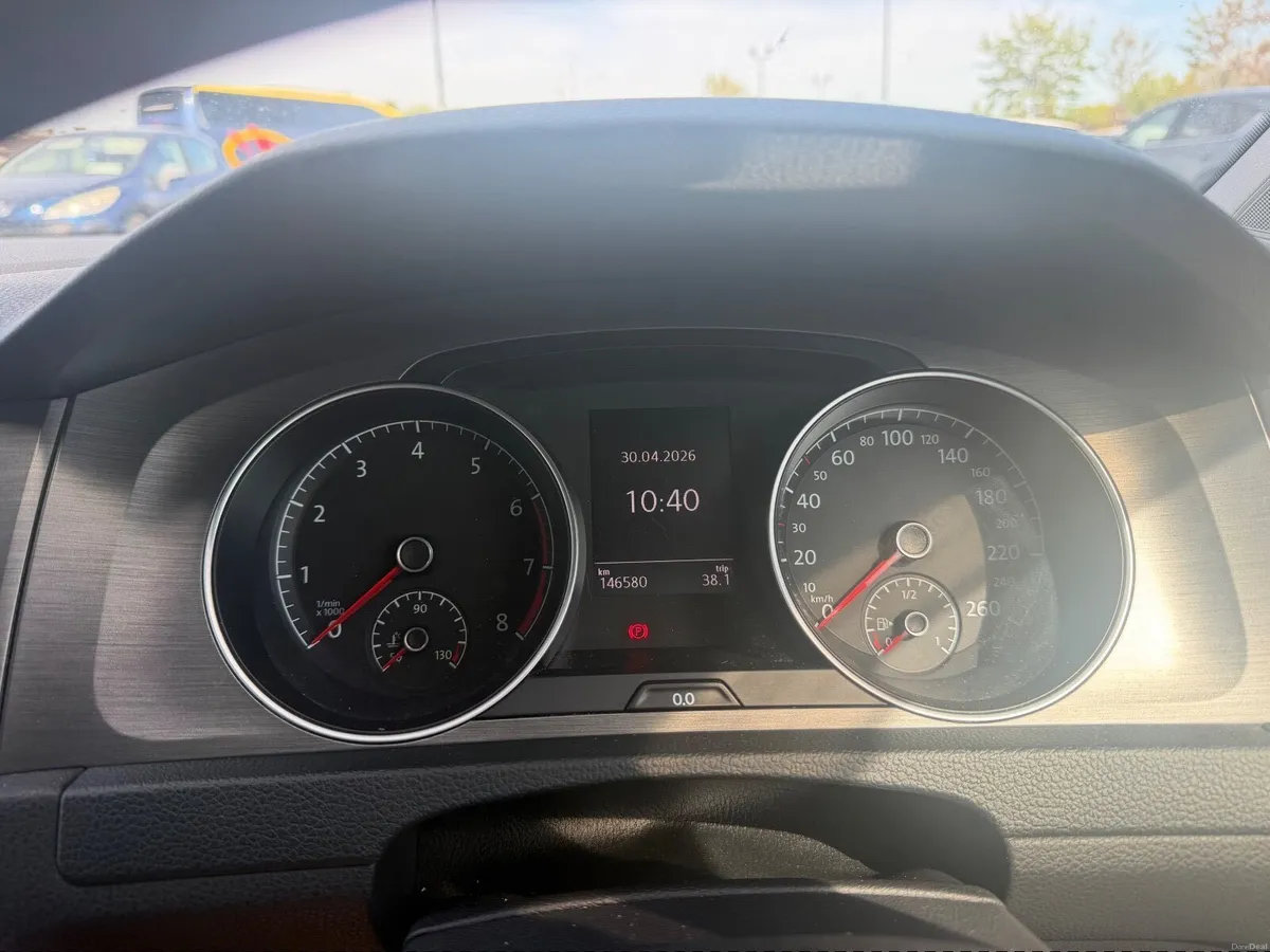 Volkswagen Golf 2013 auto - Image 2