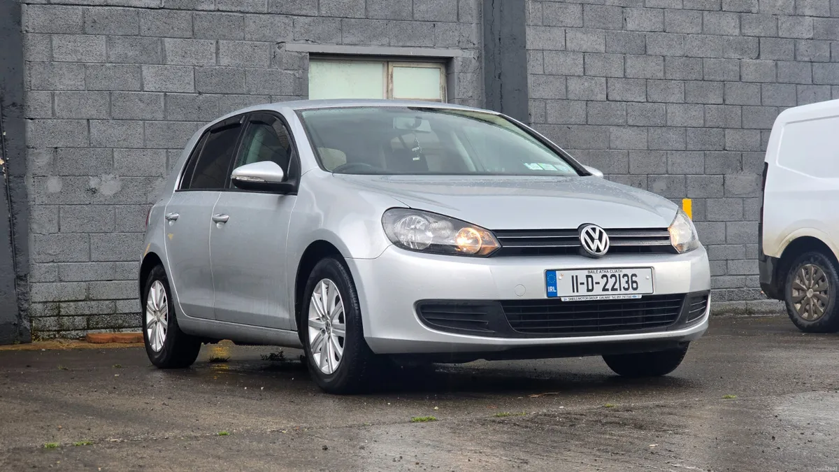 2011 Volkswagen Golf 1.2 TSI 85BHP Comfortline - Image 1
