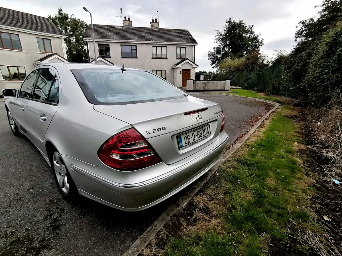 Mercedes-Benz E-Class 2006 full nct - Image 5