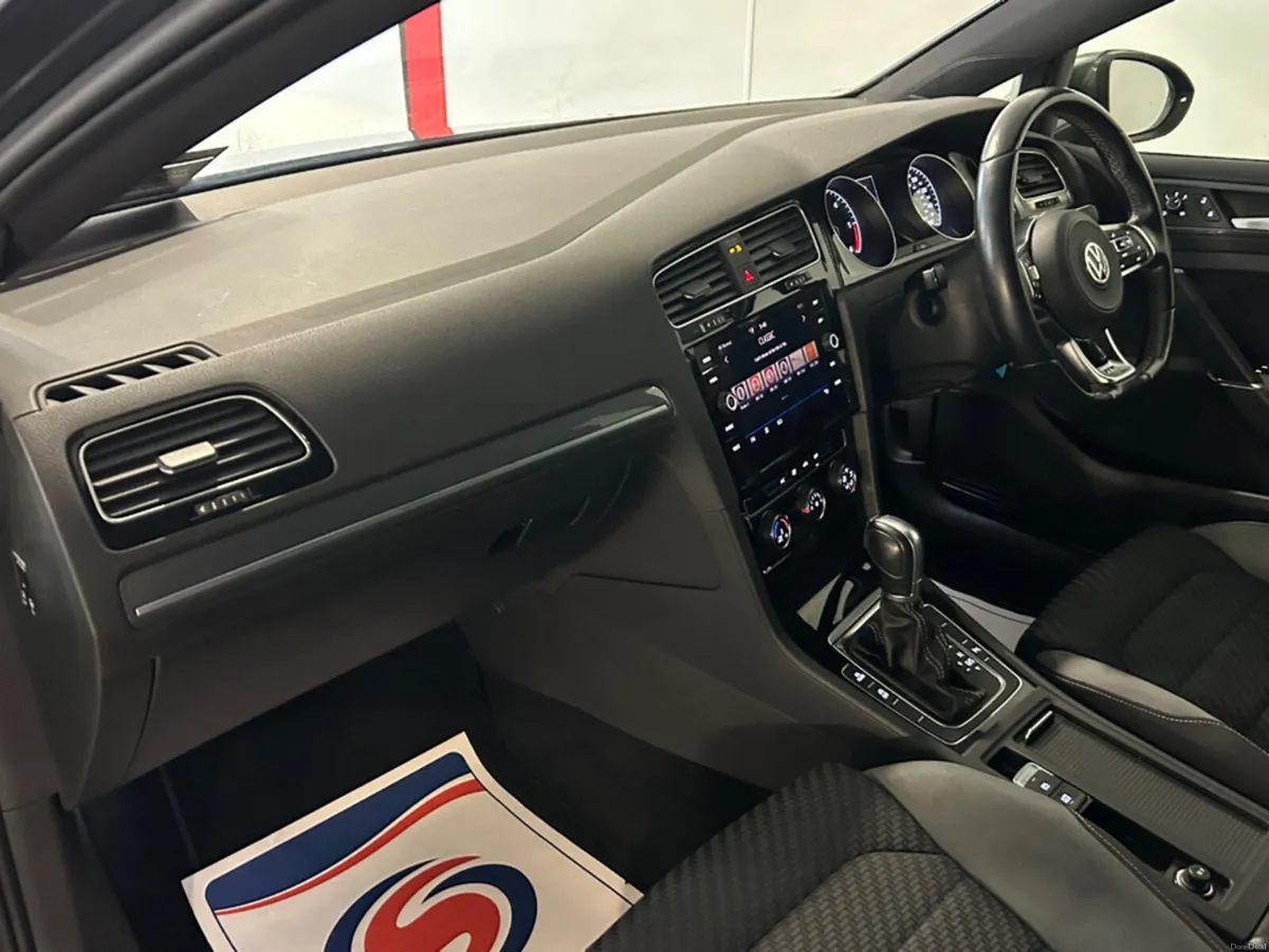 Volkswagen Golf R-LINE TDI S-A DSG - Image 3