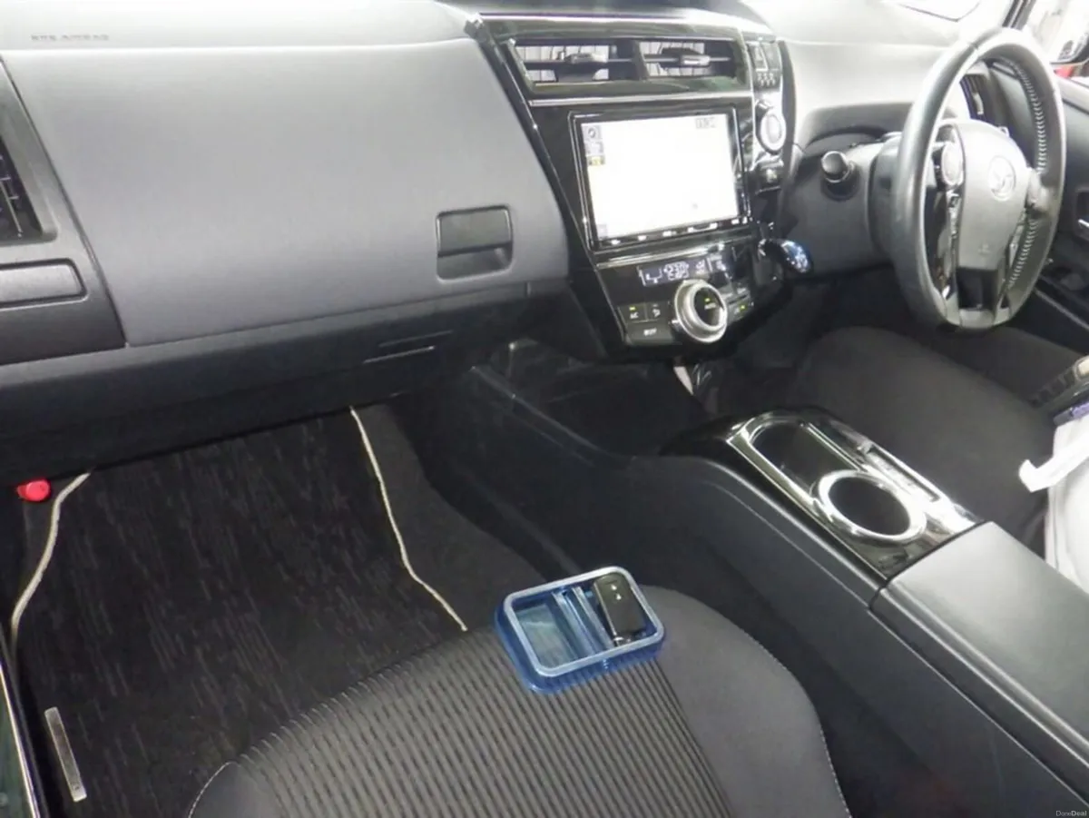 Toyota Prius €19950 2018 TOYOTA PRIUS 7 SEATER AUT - Image 3