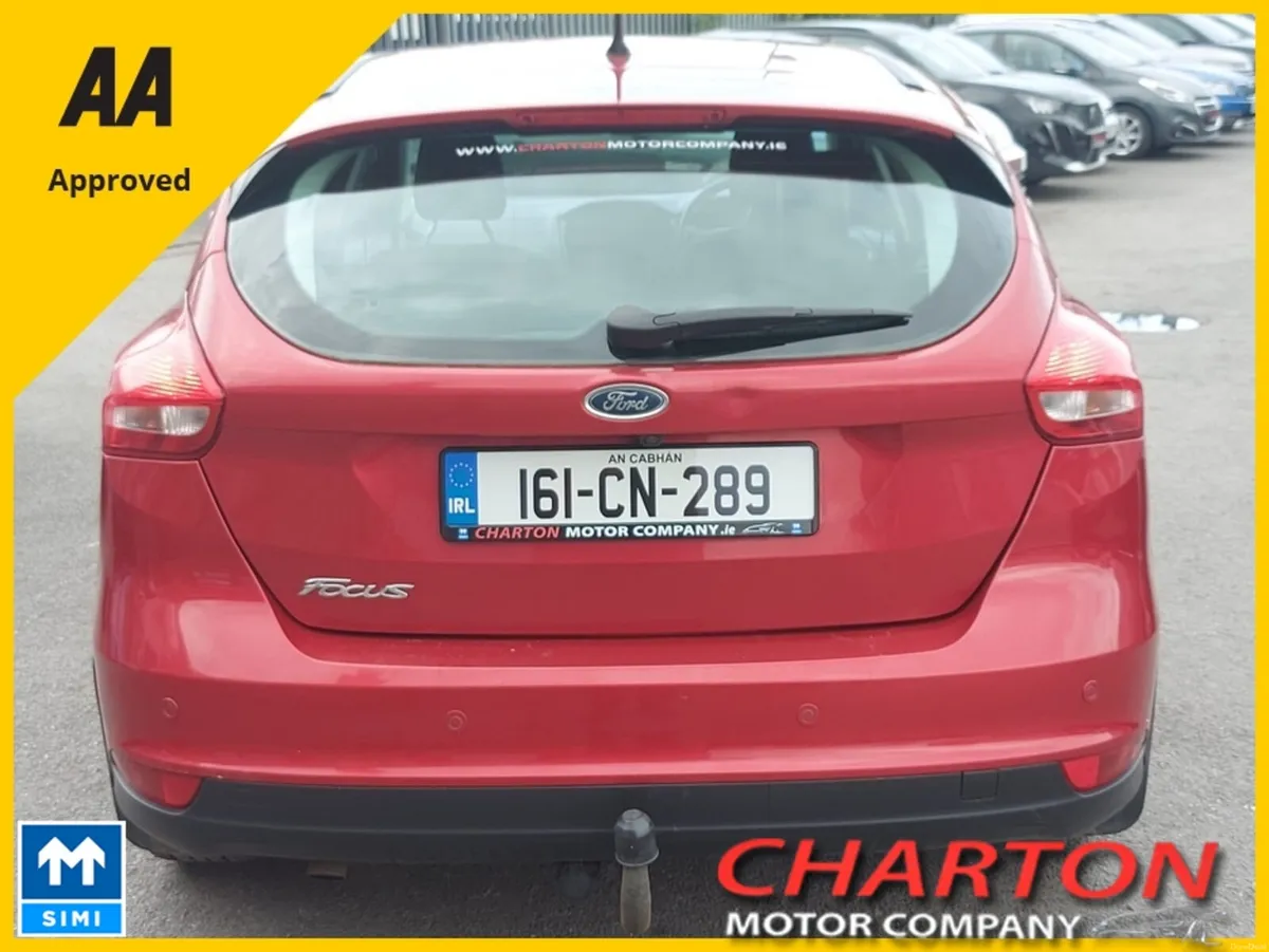 Ford Focus ZETEC 5DR 1.5 TD 95PS 6SPEED 4DR - Image 3