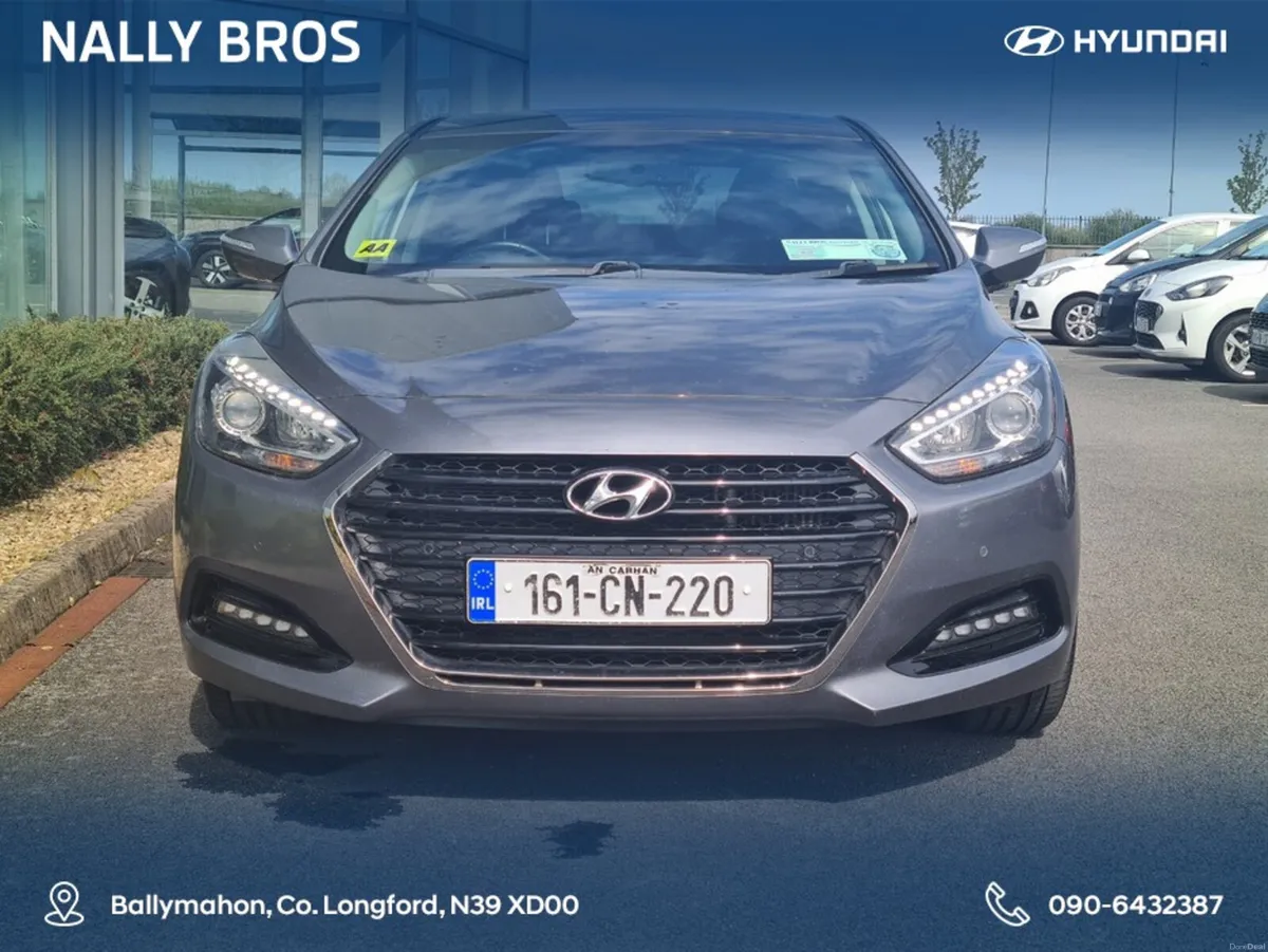 Hyundai i40 SALON EXECUTIVE 4DR - Image 2