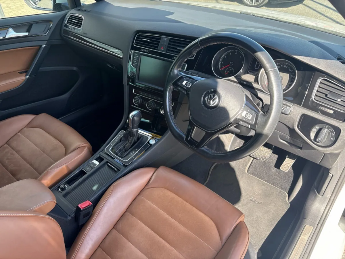 Volkswagen Golf 1.4L Petrol Automatic *Edition Spe - Image 6