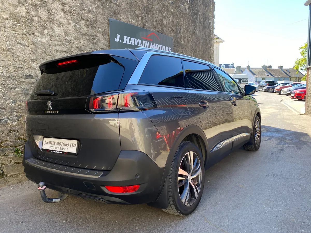 May 2021Peugeot 5008 Allure Premium DCi Auto - Image 4