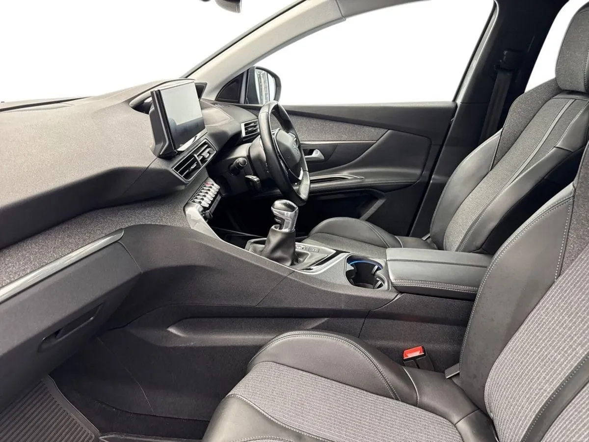 Peugeot 3008 1.5HDi ALLURE *JUST IN* €85 PER WEEK - Image 3