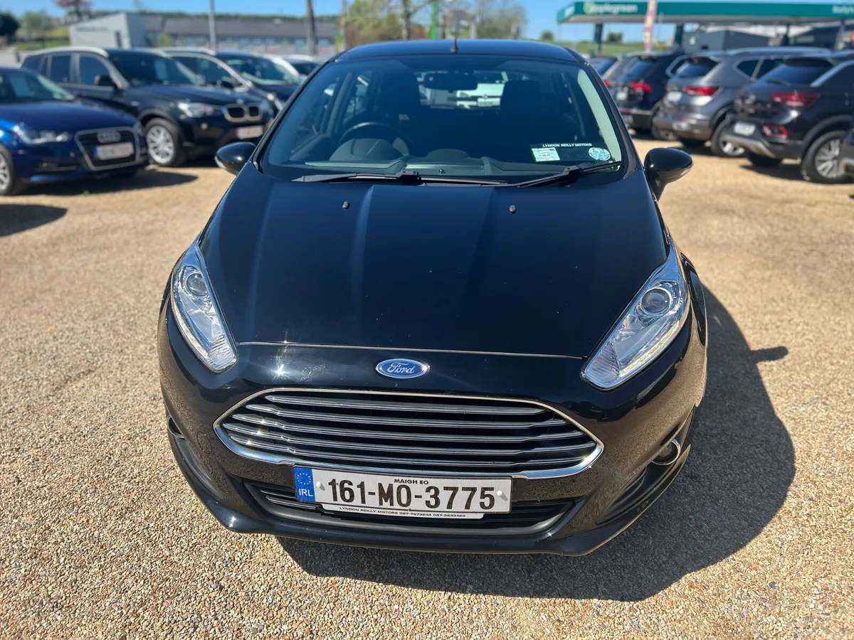 Ford Fiesta zetec - Image 2