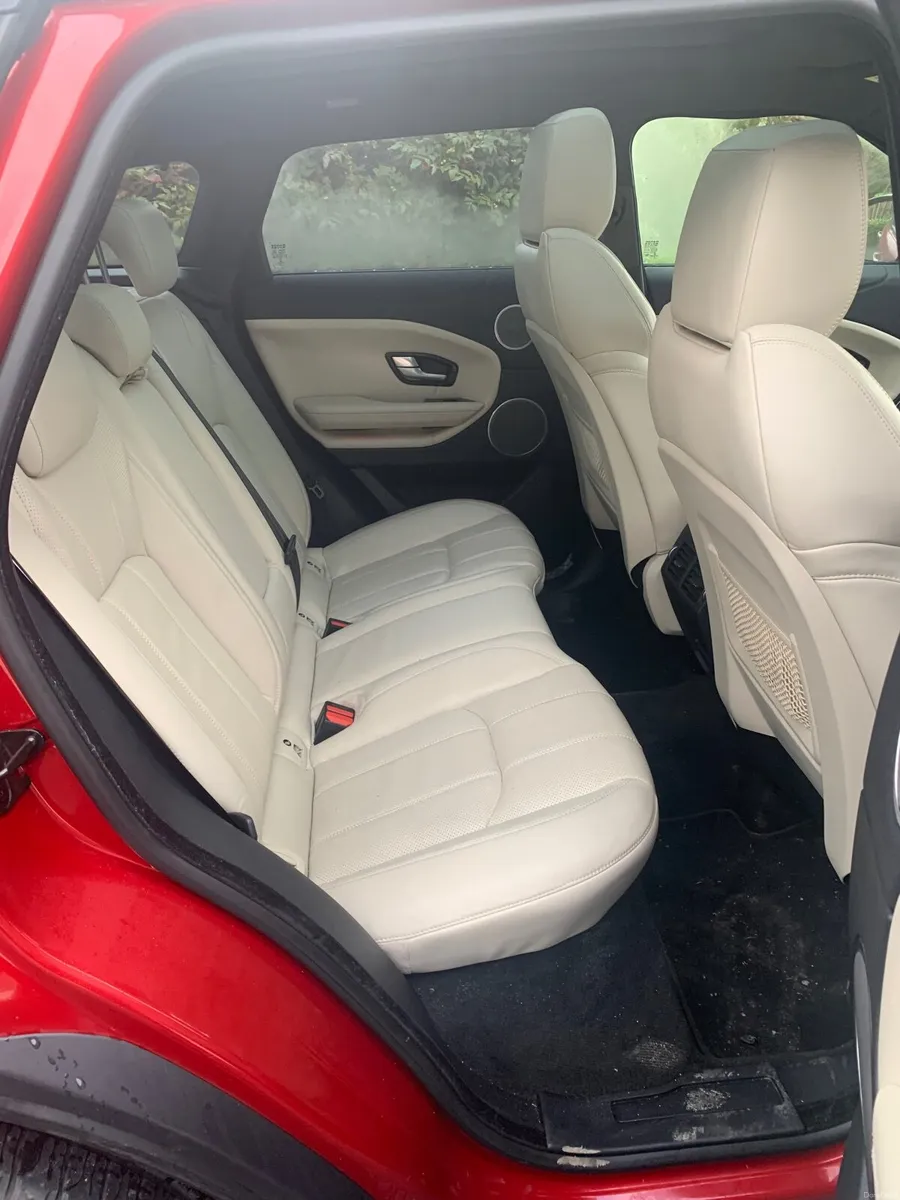 Range Rover Evoque - Image 2