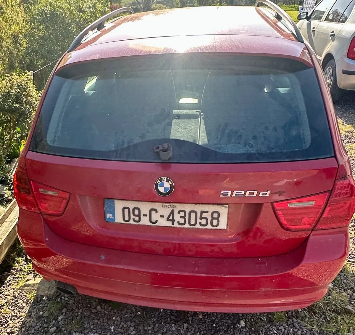 BMW 3-Series 2009 Estate - Image 2