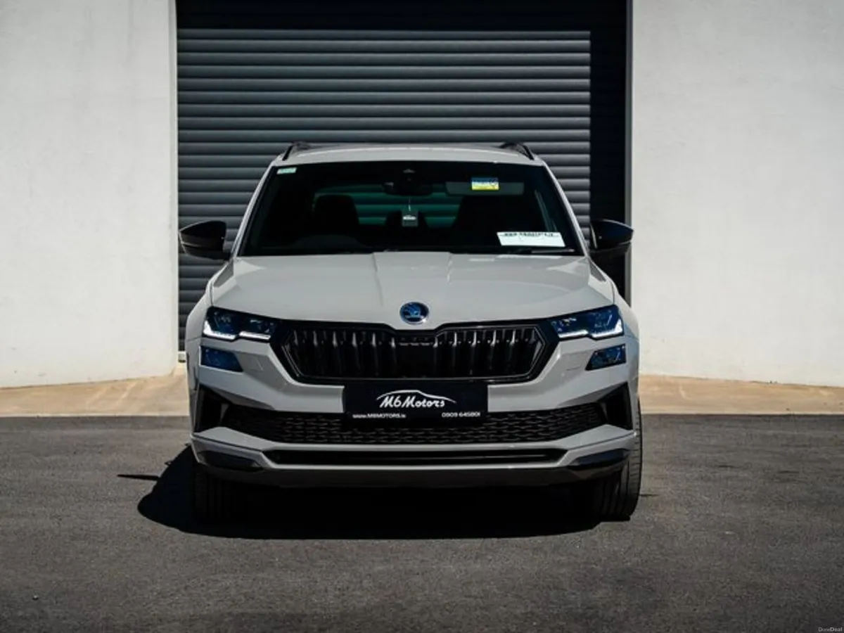 Skoda Karoq SPT 2.0tdi 115HP DSG 5DR *WINTER PACK* - Image 2