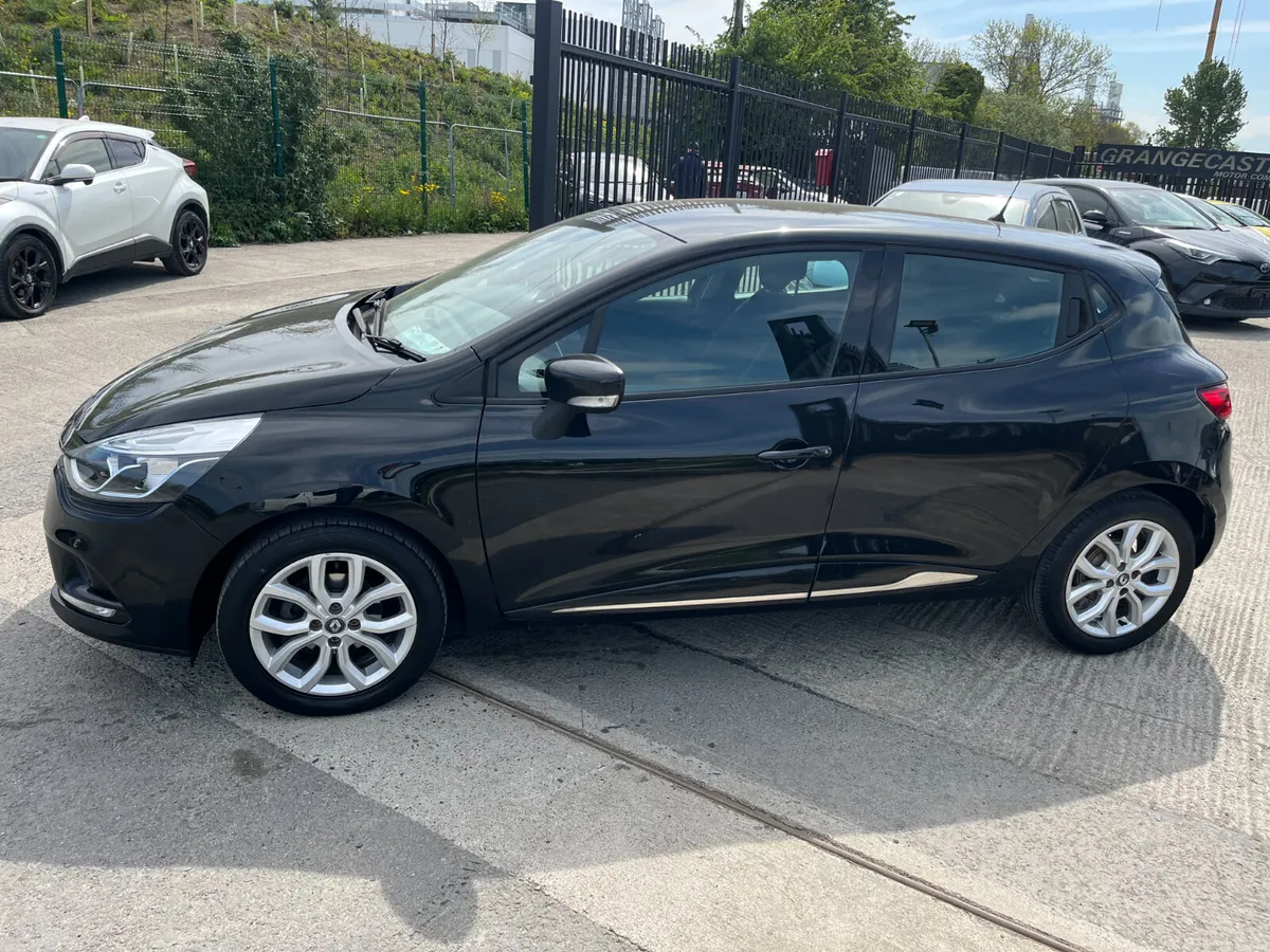 Renault Clio 2019, 0.9 TCE DYNAMIQUE NAV - Image 4