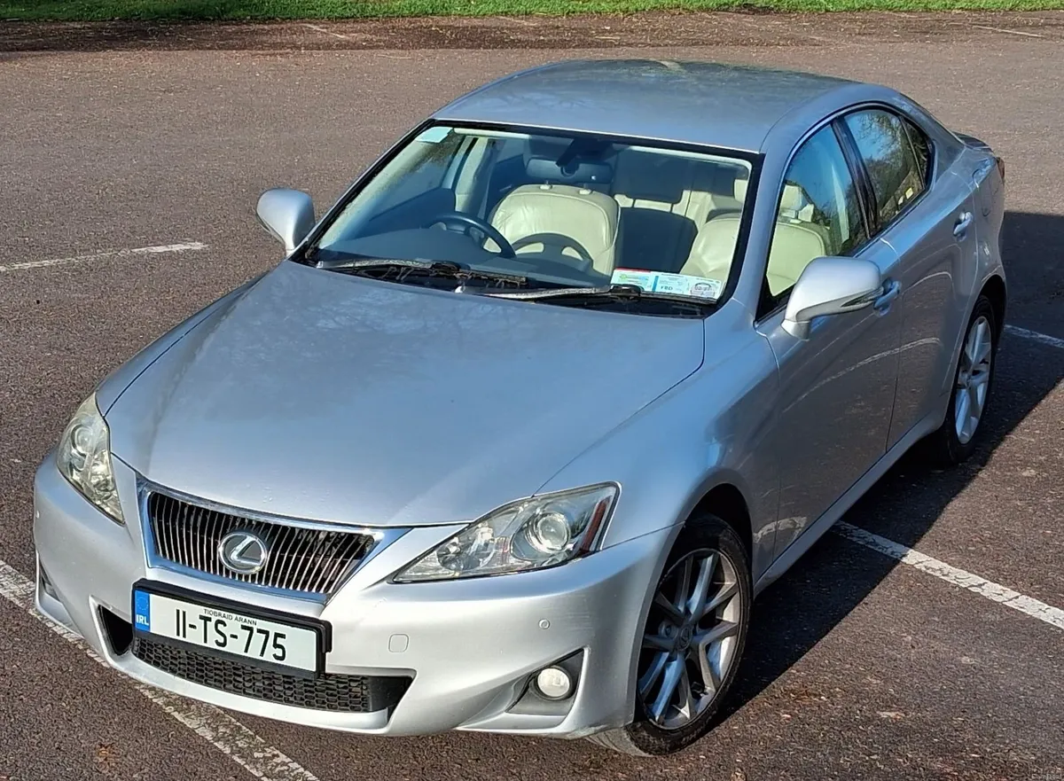 Lexus IS 2011. FSH. Low miles. NCT to June 27. - Image 4