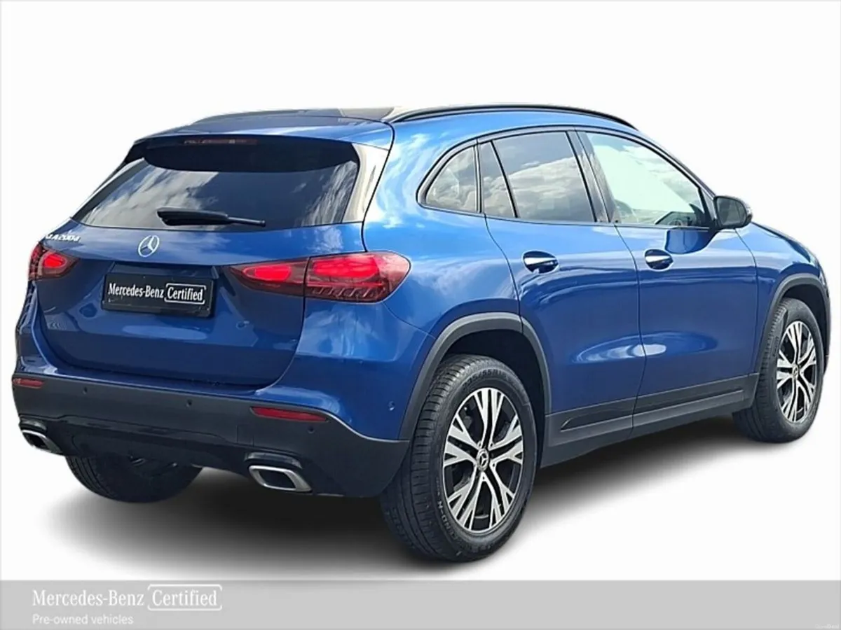 Mercedes-Benz GLA GLA200d A/T Progressive - Image 4
