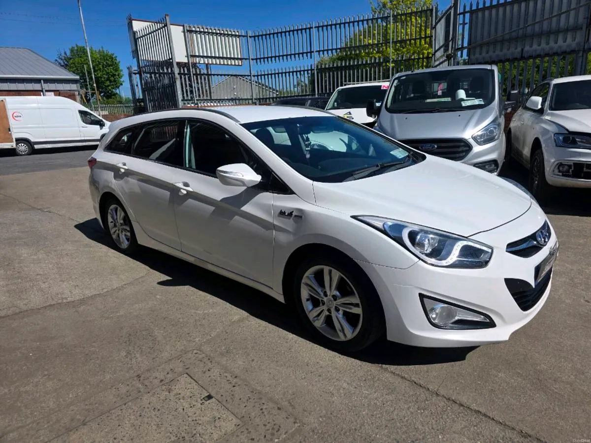 Hyundai I40 2013 1.7D NCT 02/27 - Image 2